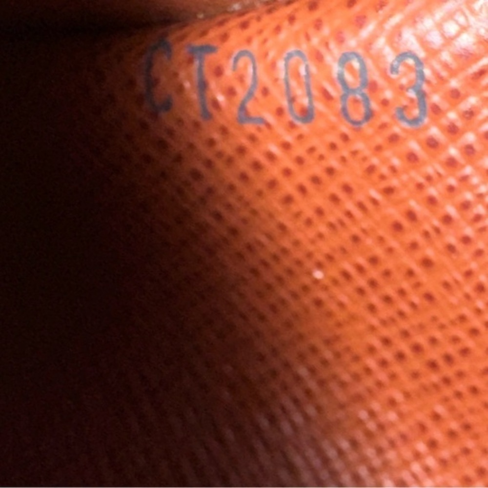 AUTHENTIC LOUIS VUITTON Monogram Porte-Monnaie Billets Tresor Wallet. - Picture 15 of 16